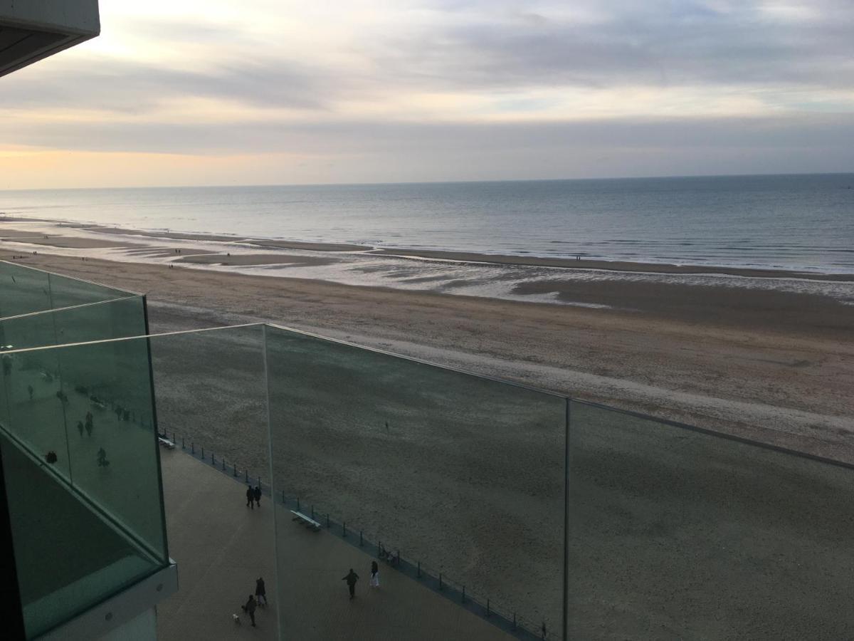 Prachtige Studio Met Frontaal Zeezicht En Terras 4 Pers. Ostende Extérieur photo